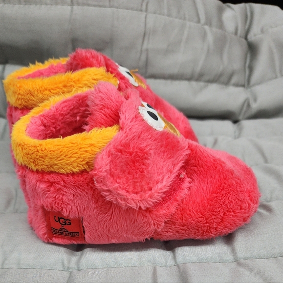 UGG Shoes Ugg Elmo Bixbee Booties Poshmark